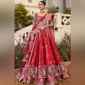 Soraya Marybelle suit